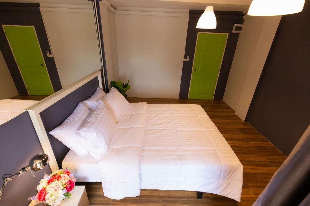 Mango 10 House 2* בנגקוק
